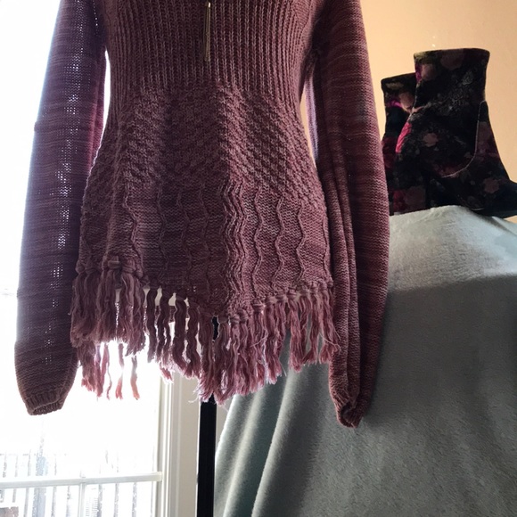 🌺American Rag Rose Colored Knitted Sweater 🌺 - Picture 3 of 5